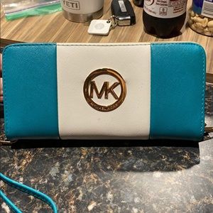 MK wallet 💕💕💕